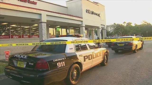 cvs walgreens armed robberies linked to same gunman
