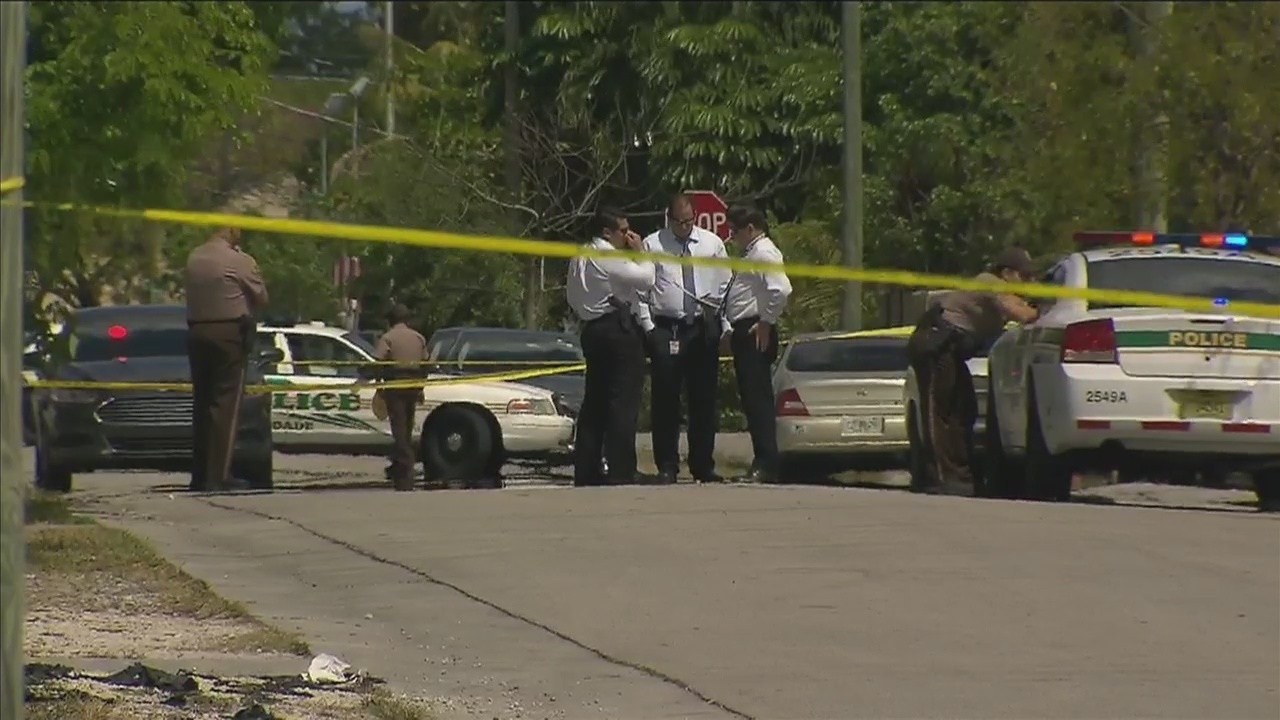 1 Killed 1 Injured In Drive By Shooting Police Say