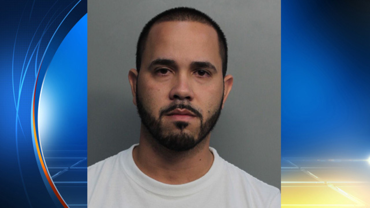 Florida Toll By Plate >> Man posts photo of woman's vagina on social media after... Florida Toll By Plate >> Man posts photo of woman's vagina on social media after...