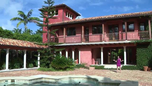 Star Island Mansions Of South Beach Head To Auction Block
